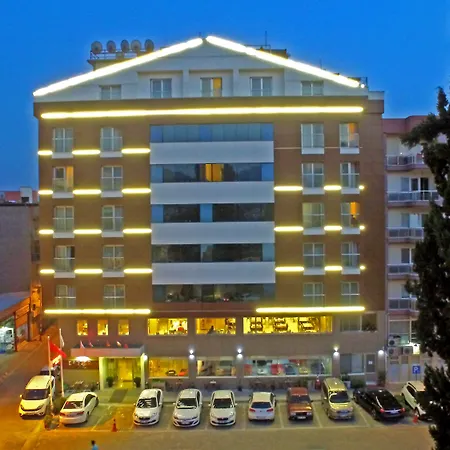 Hotel Efeler 3*