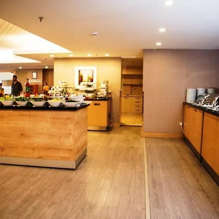 Hotel Efeler 3*